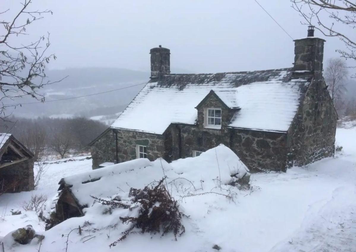 Tyn Y Simdde - Secluded Mountain Stay - Stunning Views Of Eryri Dolgellau Eksteriør billede