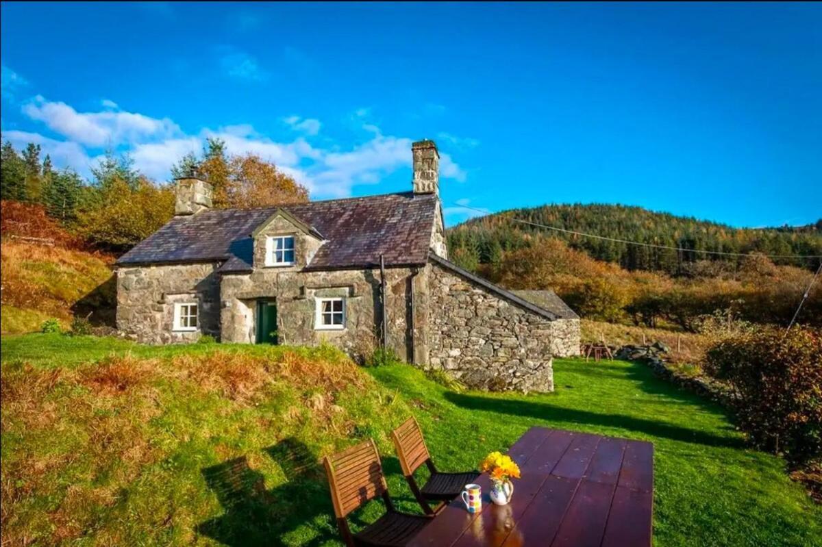 Tyn Y Simdde - Secluded Mountain Stay - Stunning Views Of Eryri Dolgellau Eksteriør billede